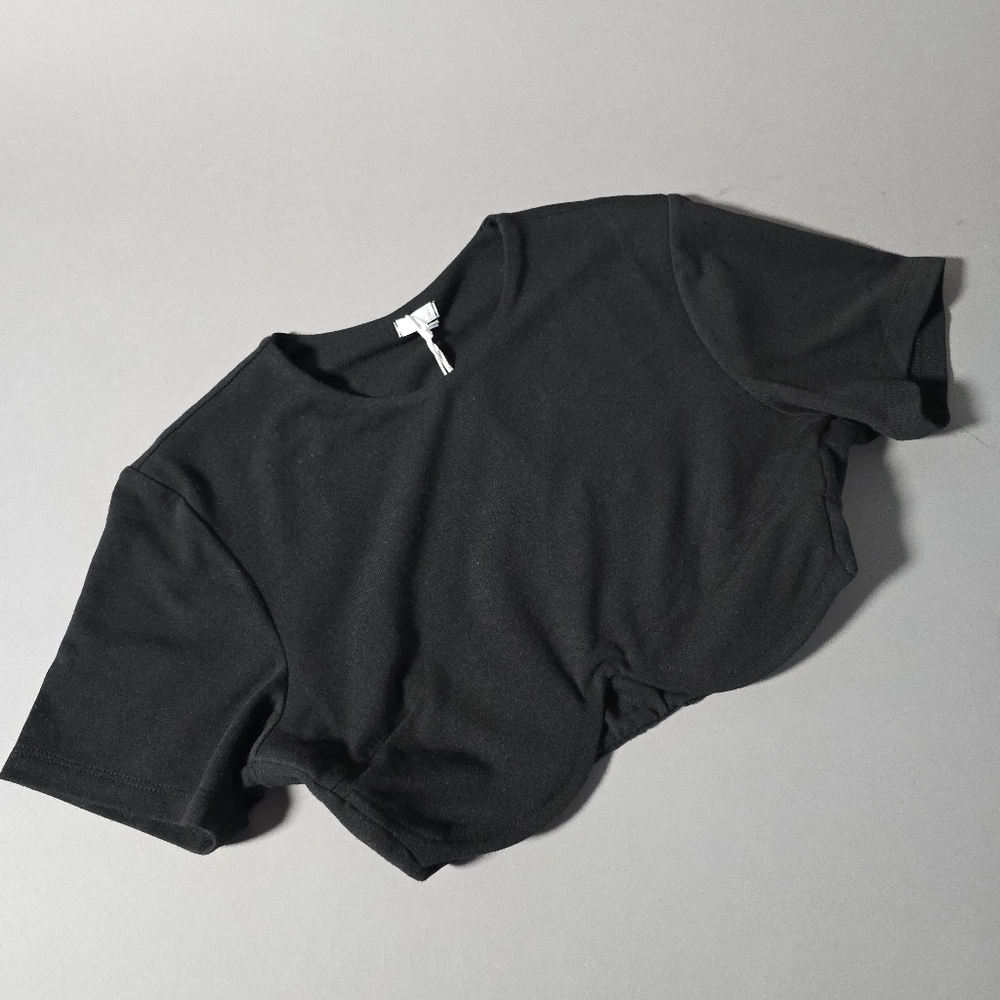 8 BY YOOX black crop top with underwire Large NWT